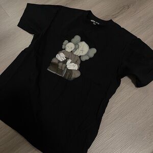 KAWS x Uniqlo Black Graphic Short Sleeve Tee